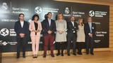 <div class=lightGallery-captions><p>Jornada en la Sport Academy Real Madrid, con Fraternidad-Muprespa </p><p>Valdebebas, sede de la ciudad deportiva del Real Madrid, empresa mutualista, acogió esta jornada en la que intervino, entre otros, Natalia Fdez. Laviada, subdirectora General de Prevención, Calidad y Comunicación de la Mutua. Se habló de bienestar laboral, salud física y mental, hábitos saludables, telemedicina o higiene del sueño </p><h4>Material cedido por 275 - FRATERNIDAD - MUPRESPA</h4><span>2021</span></div>